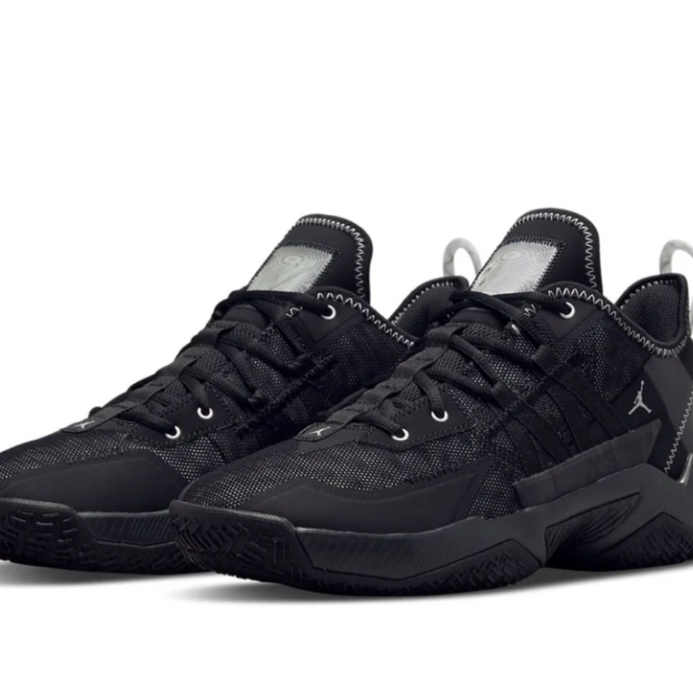 Nile Jordan Westbrook One Take II Black Athletic Shoes
